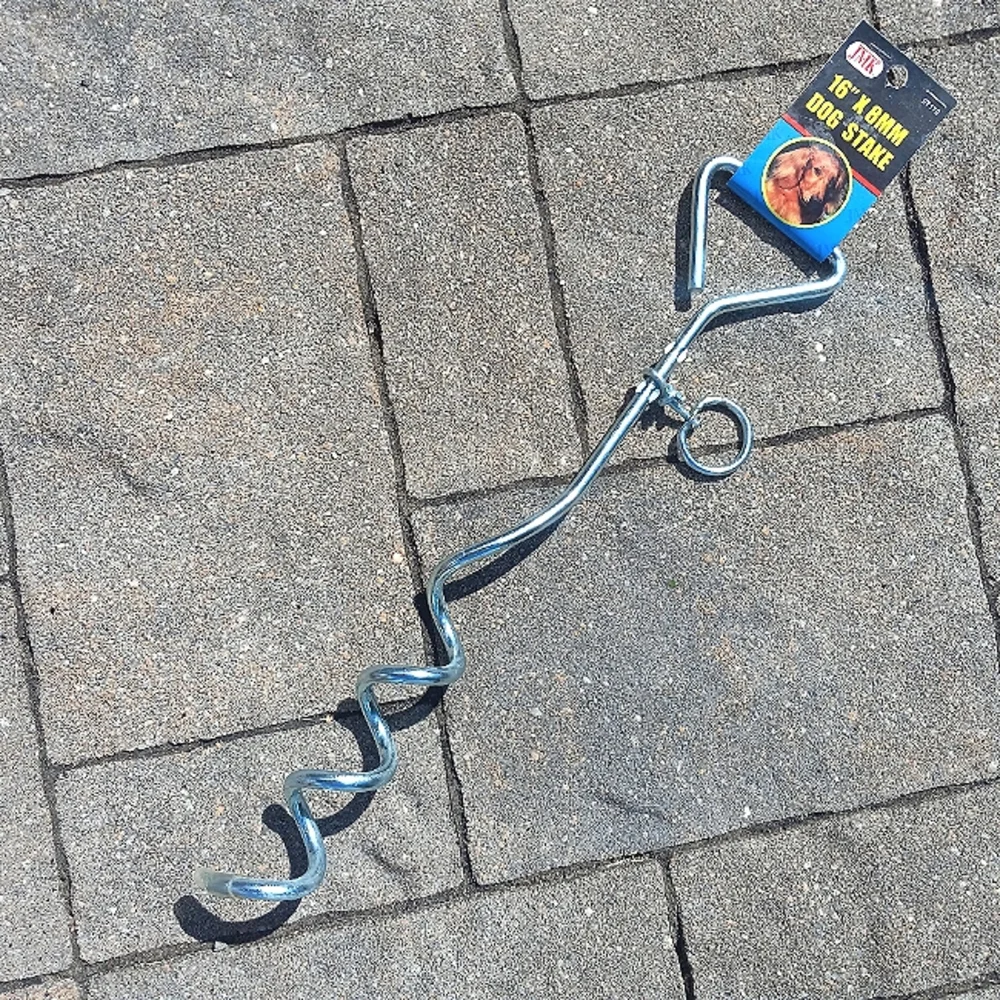 NWT Metal Dog Stake